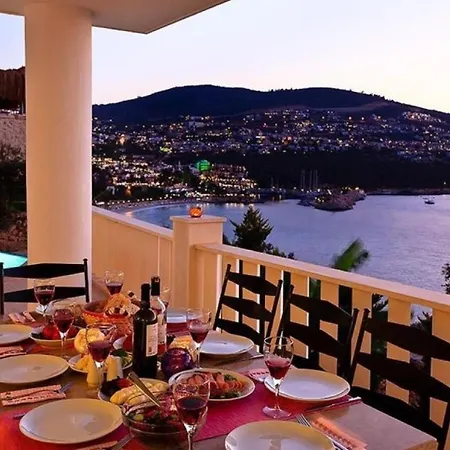 Four Spacious Bed Terraces & Infinity Pool With Sea Views Vila