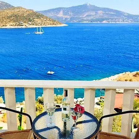 Vila Four Spacious Bed Terraces & Infinity Pool With Sea Views Kalkan