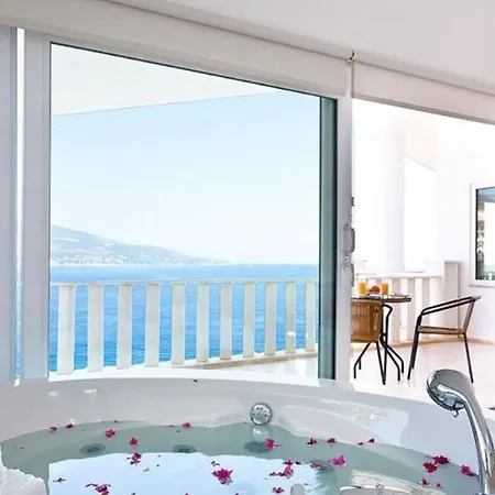 Four Spacious Bed Terraces & Infinity Pool With Sea Views Villa