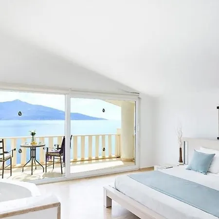 Villa Four Spacious Bed Terraces & Infinity Pool With Sea Views Kalkan